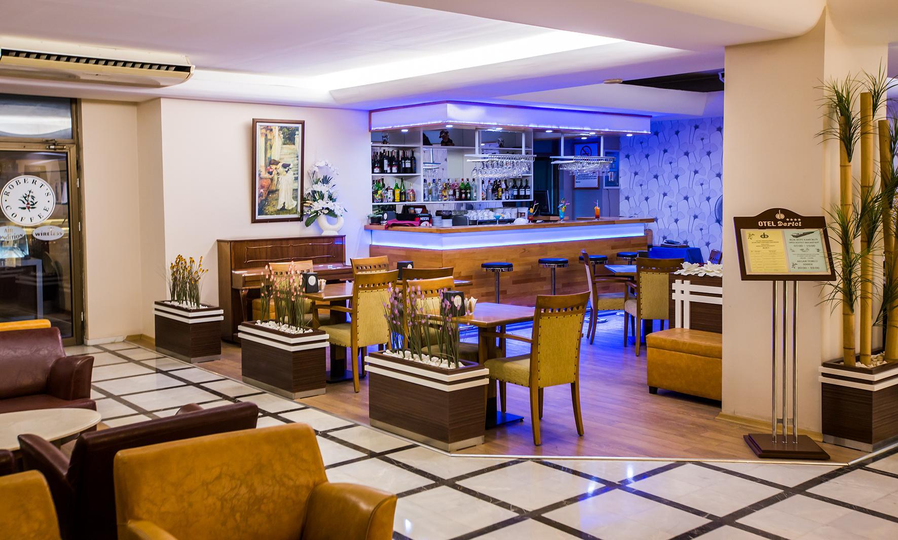 Derici Hotel Кушадасъ Екстериор снимка