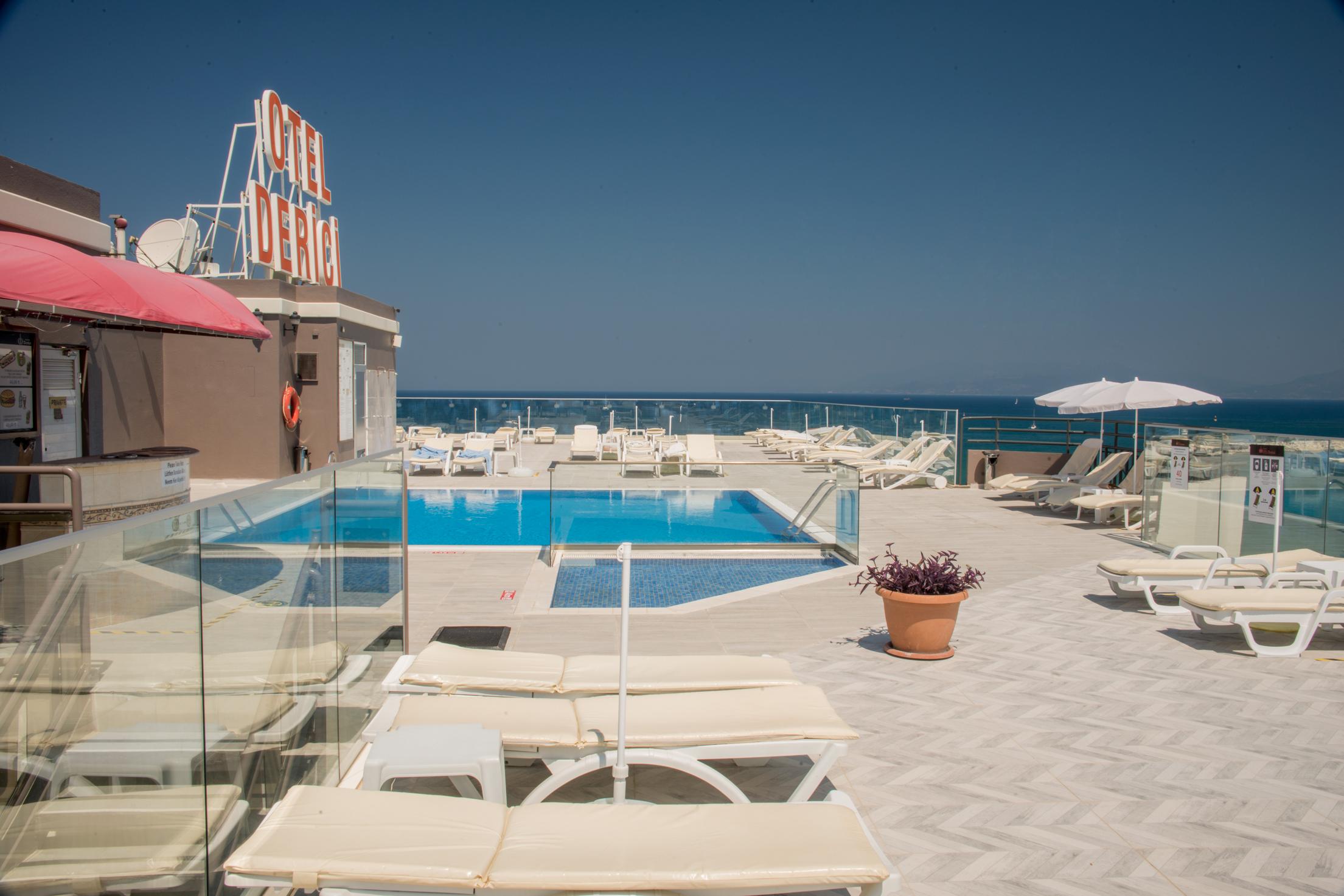 Derici Hotel Кушадасъ Екстериор снимка